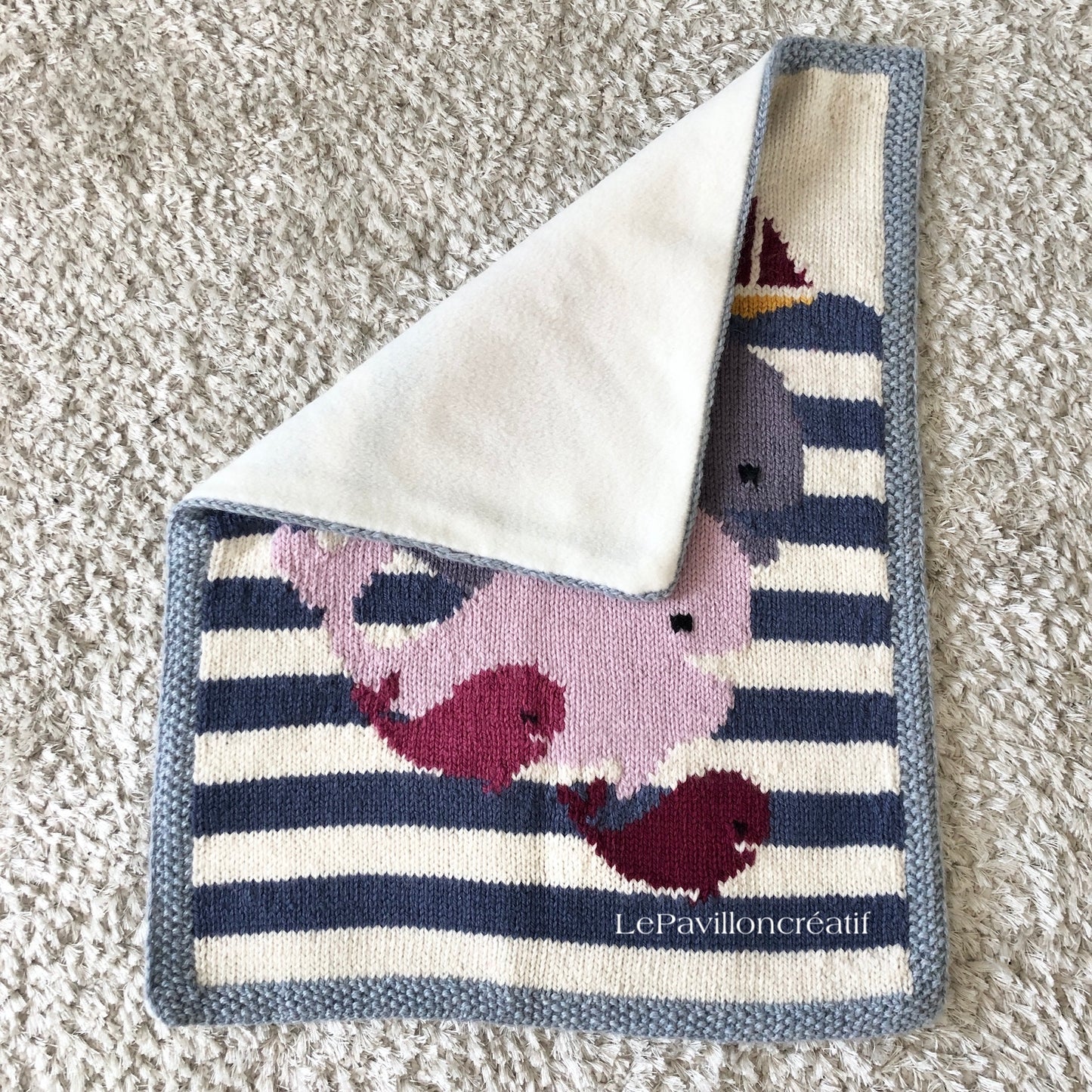 couverture-famille-baleine-bébé-rectangle-polaire